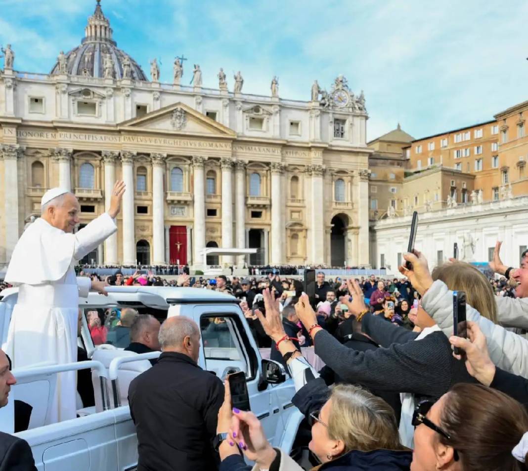 Papa XIV. Leo Kimdir? Kaç Yaşında? Papa XIV. Leo Neden Türkiye'ye Gelecek? Nereleri Ziyaret Edecek? 4